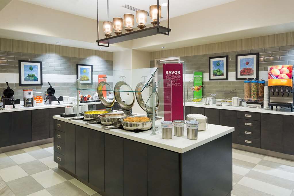 Hampton Inn & Suites Atlanta Buckhead Place Ресторант снимка