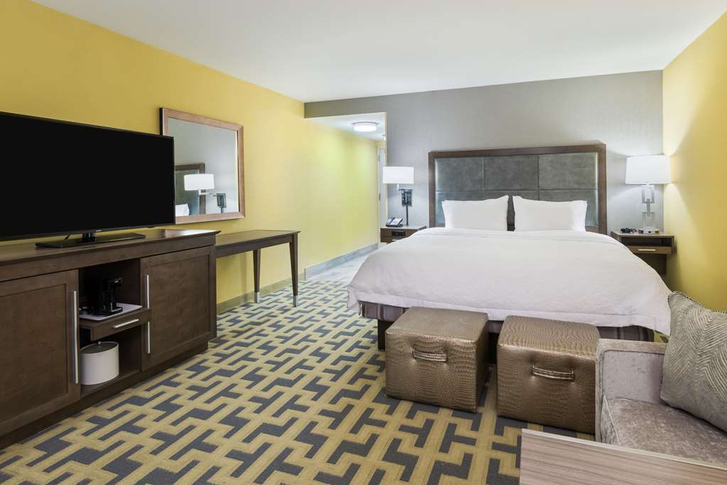 Hampton Inn & Suites Atlanta Buckhead Place Стая снимка