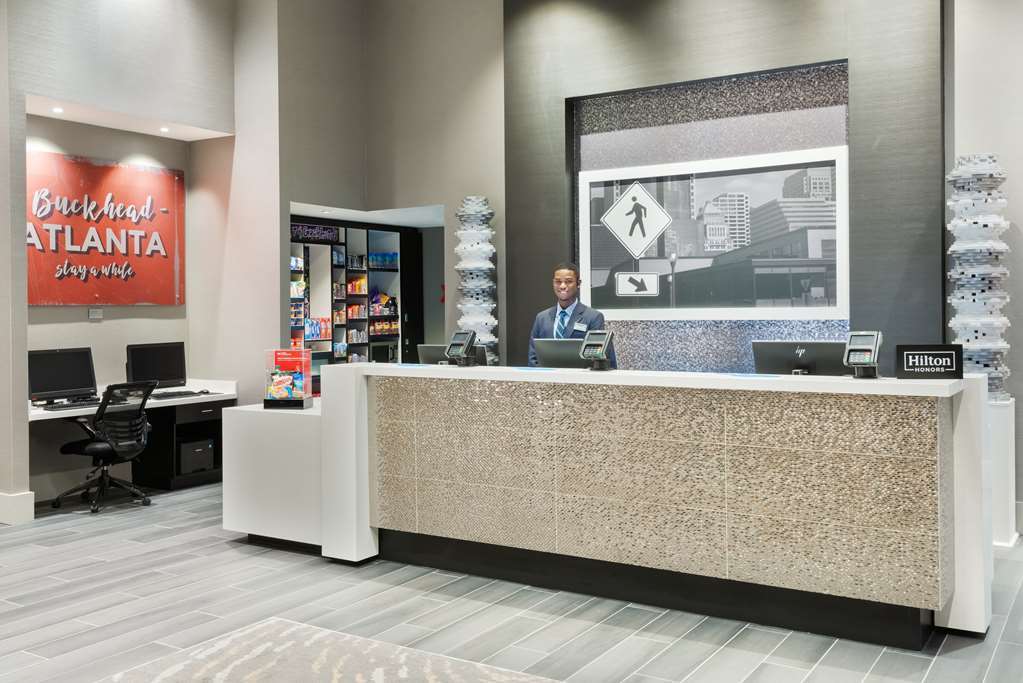 Hampton Inn & Suites Atlanta Buckhead Place Екстериор снимка